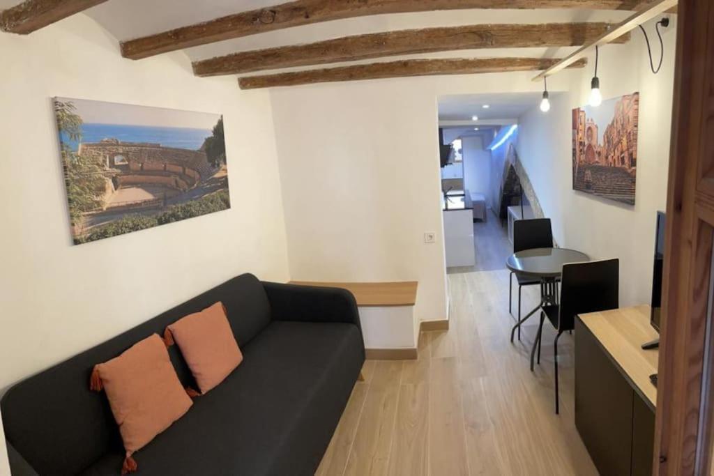 Ferienwohnung Casa Ferrers Piso 1. Loft En El Centro Tarragona Exterior foto